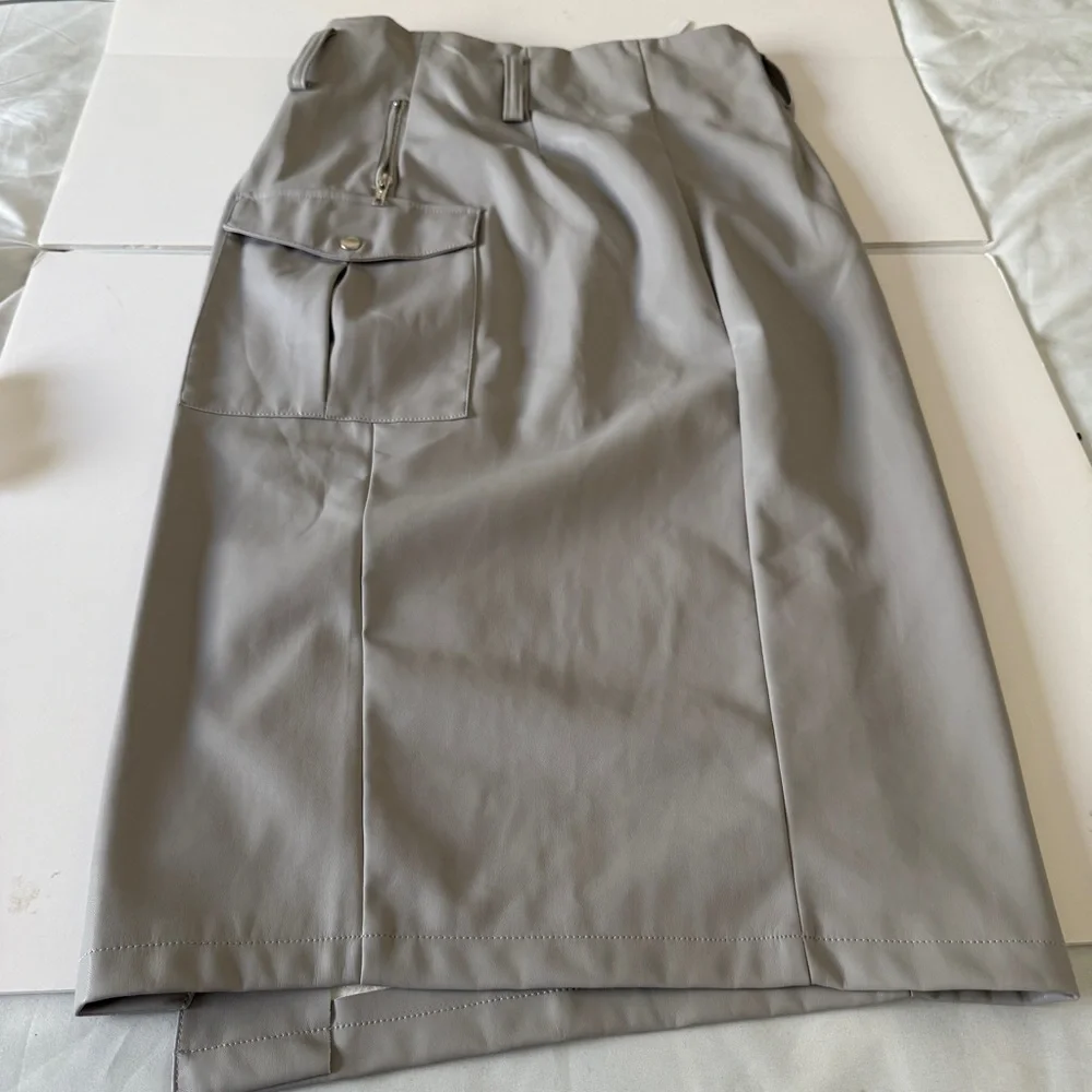 ASOS Utility Wrap Midi Skirt Pencil Asymmetrical Gray NWT Size 8 - Picture 2 of 7